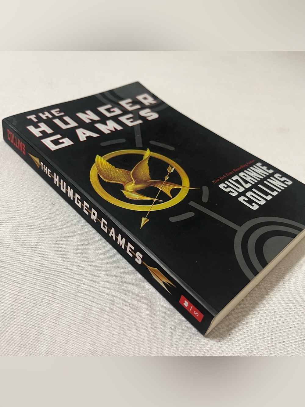 Scholastic The Hunger Games Book 1 - Black & Gold Cover - Paperback